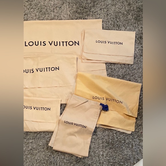 NEW Authentic Louis Vuitton Drawstring Dustbag Dust Bag For Charm